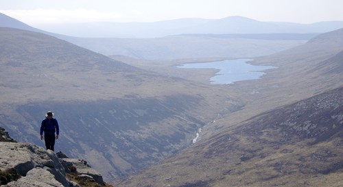 The higher we walked, the better was the view of mountains