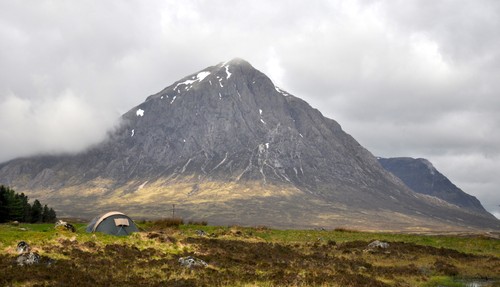 View on the mountains right behind Kingshouse